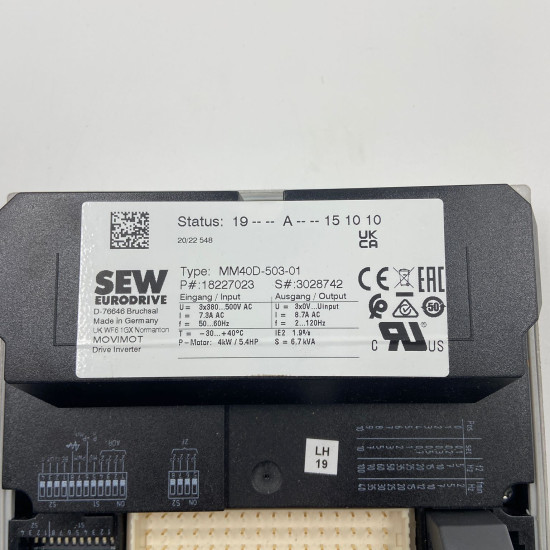 SEW EURODRIVE Movimot MM40D-503-01 4kW Sürücü İnverteri