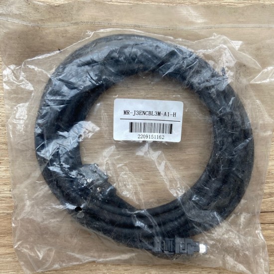 Mitsubishi MR-J3ENCBL3M-A1-H Motor Kodlayıcı Kablosu