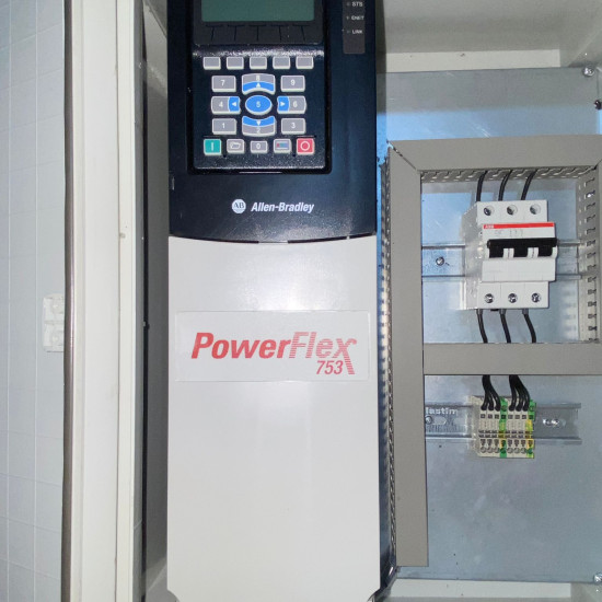 Allen-Bradley PowerFlex 753 Frekans Konvertörü - Endüstriyel Sürücü